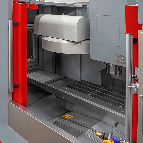 CNC Milling Machine for Metalworking HOLZMANN CF500