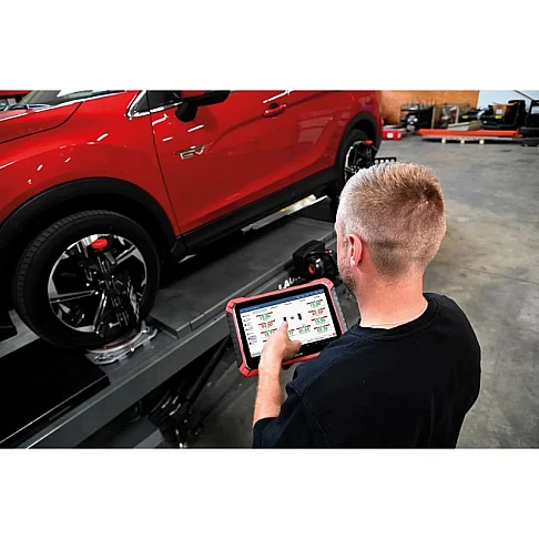 Belaidis 3D ratų suvedimo stendas X-613 Standart Launch