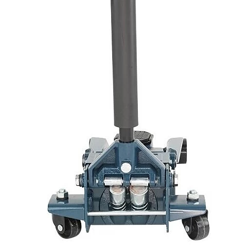 Domkratas su ratukais 3t pažemintas