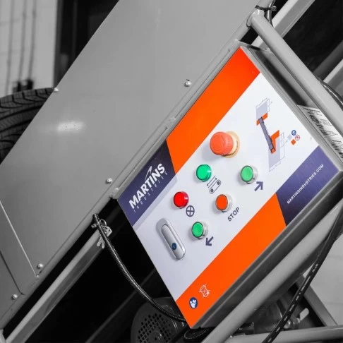 Конвейер для шин Martins Industries TC-15-E