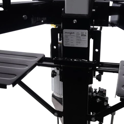 Электрическая вертикальная дробилка древесины 6 тонн Woodcraft