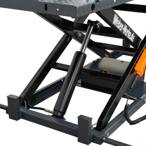 Мотоциклетный подъёмник MC-1000E Weber